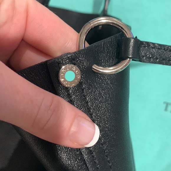 Reversible Tiffany & Co. Bag - Picture 4 of 10